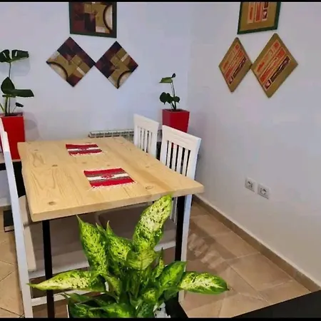 Cozy At Pazari I Ri Διαμέρισμα Τίρανα