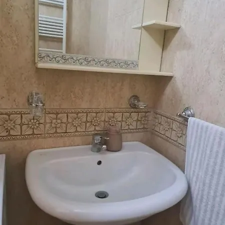 Διαμέρισμα Cozy At Pazari I Ri *